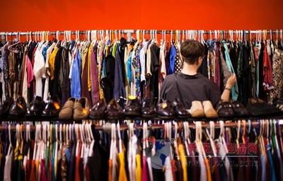 服裝企業于鞋帽零售市場的逆襲之路